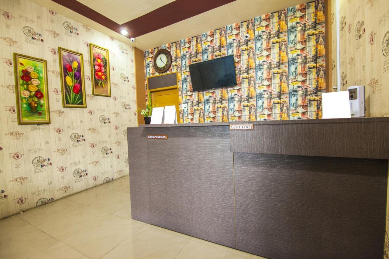 Oyo 2310 Residence 68 Pematang Siantar Eksteriør bilde