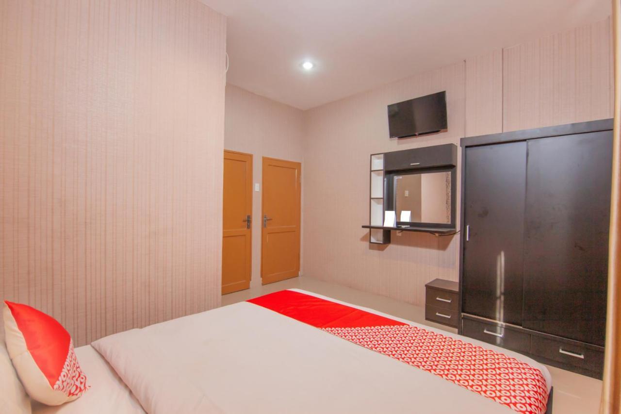 Oyo 2310 Residence 68 Pematang Siantar Eksteriør bilde